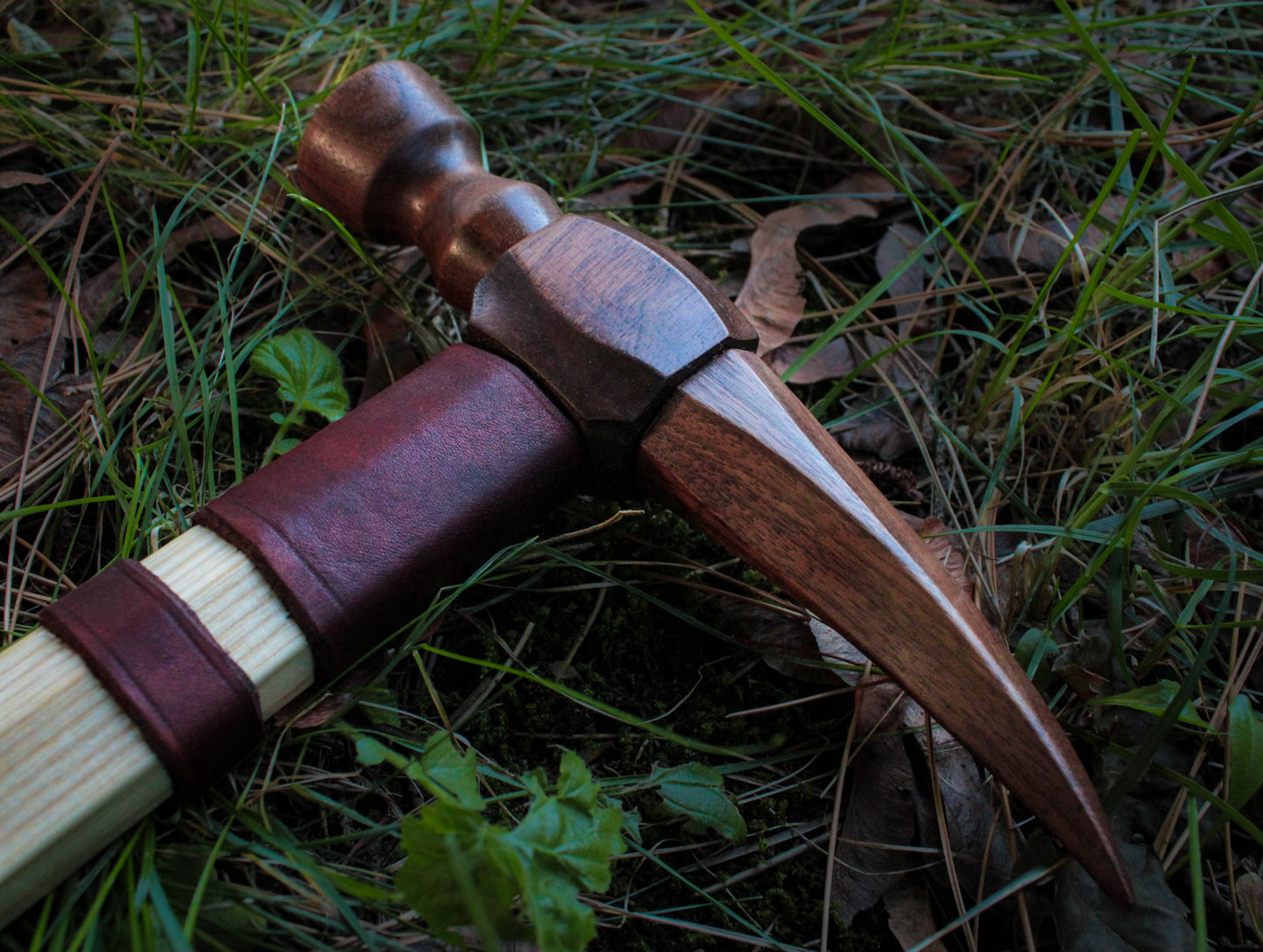Corvus || Polish Horseman's Pick