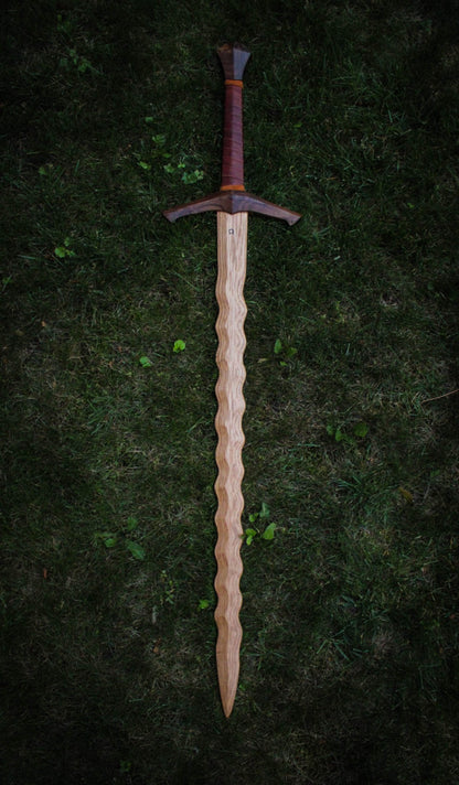 Ignis || 2H Medieval Flamberge
