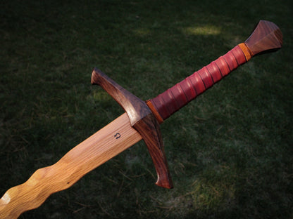 Ignis || 2H Medieval Flamberge