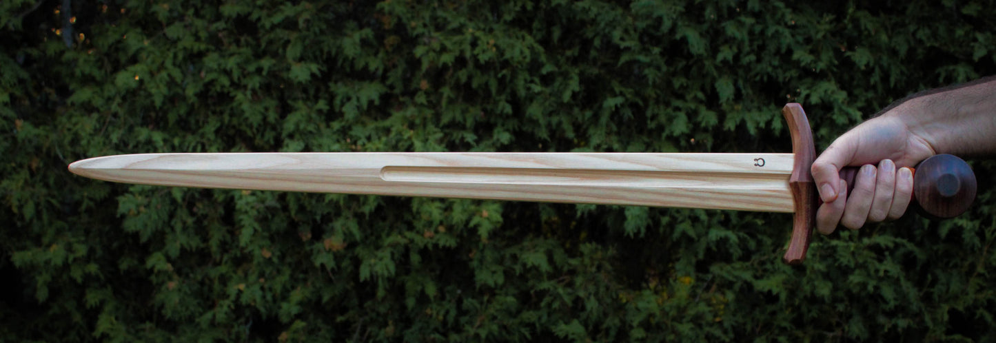 XIV || Medieval European Arming Sword