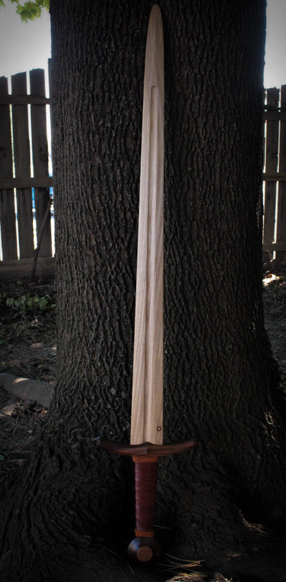 Kingsguard || Hand & Half Bastard Sword