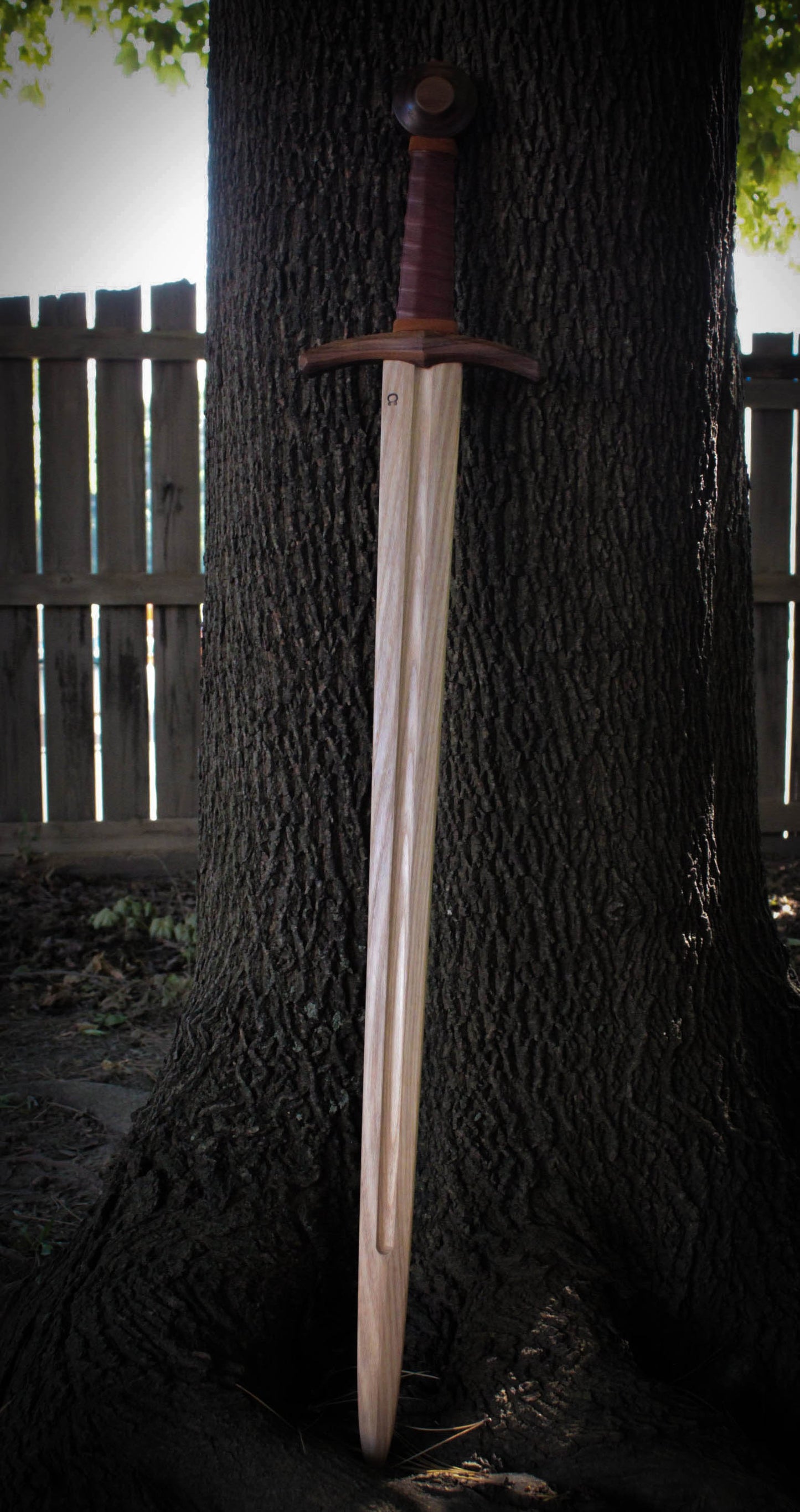 Kingsguard || Hand & Half Bastard Sword